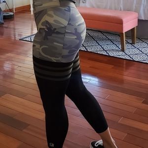 Bombshell Sportswear leggings